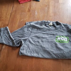 Gray Hollister shirt 3/4 sleeve